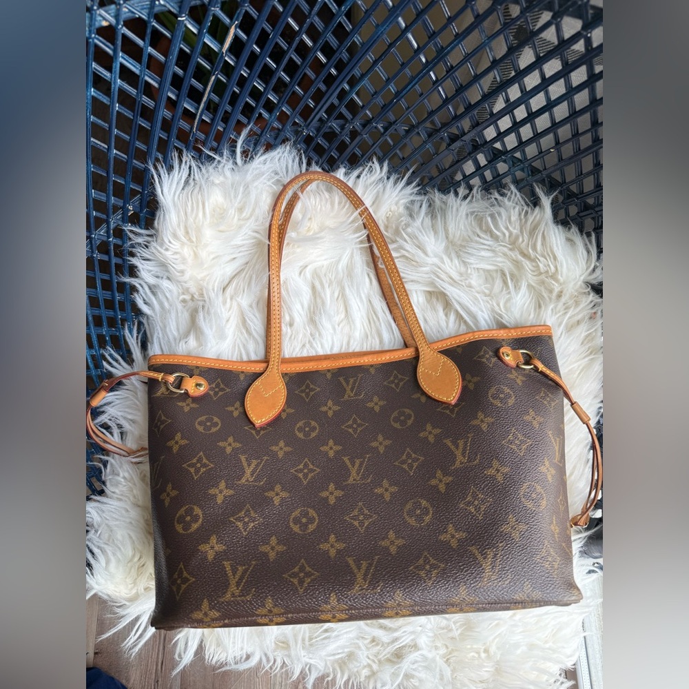 Louis Vuitton Brown Monogram Neverfull PM